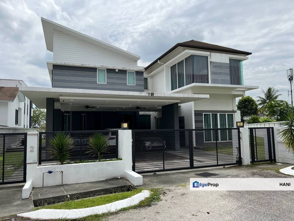 Double Storey Bungalow Seksyen 7 Shah Alam, Selangor, Shah Alam