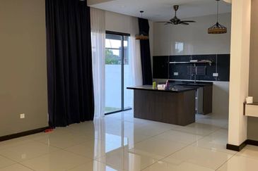 Tiana Elmina Gardens