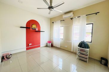 Kampung Sungai Merab