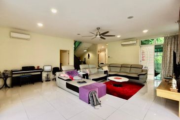 Bandar Tun Hussein Onn