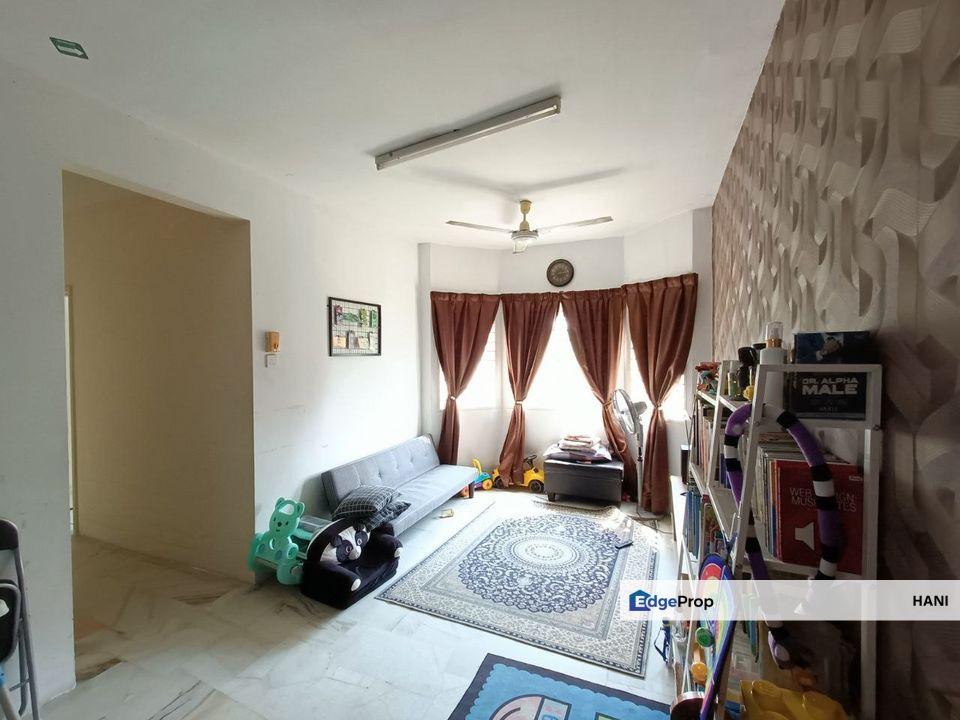 Desaminium Flora Apartment Lestari Perdana Seri Kembangan , Selangor, Puchong South