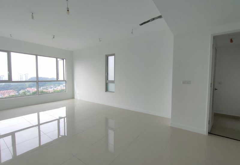 Lakefront Condominium | Emerald Hills @ Alam Damai