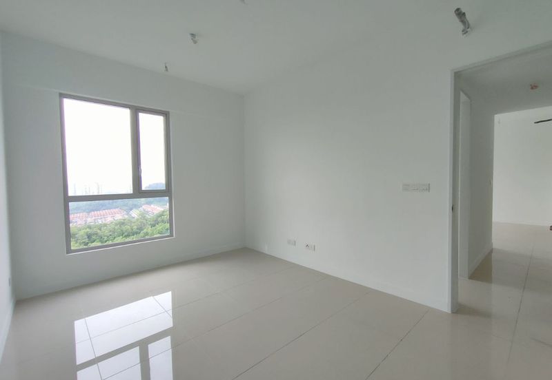 Lakefront Condominium | Emerald Hills @ Alam Damai