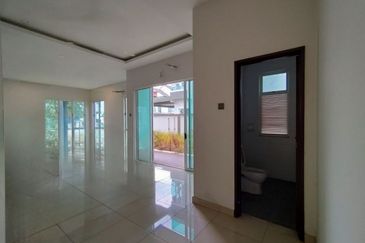 Impian Tropika Alam Impian