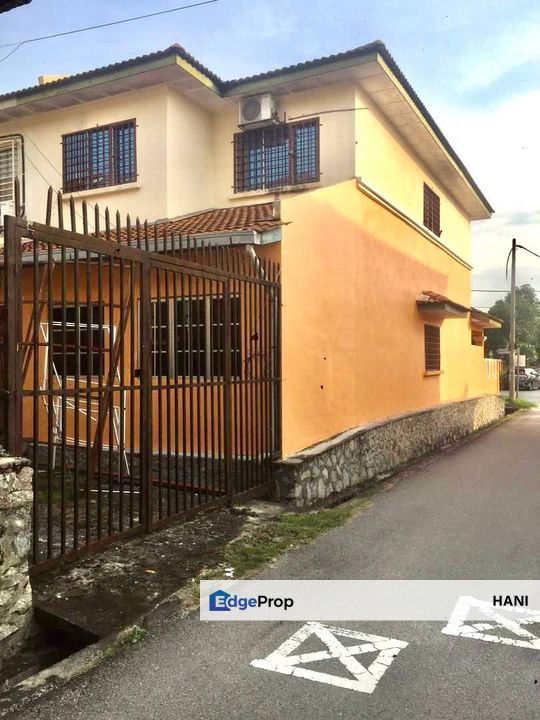 End Lot Double Storey Terrace House Taman Prima Saujana, Selangor, Kajang