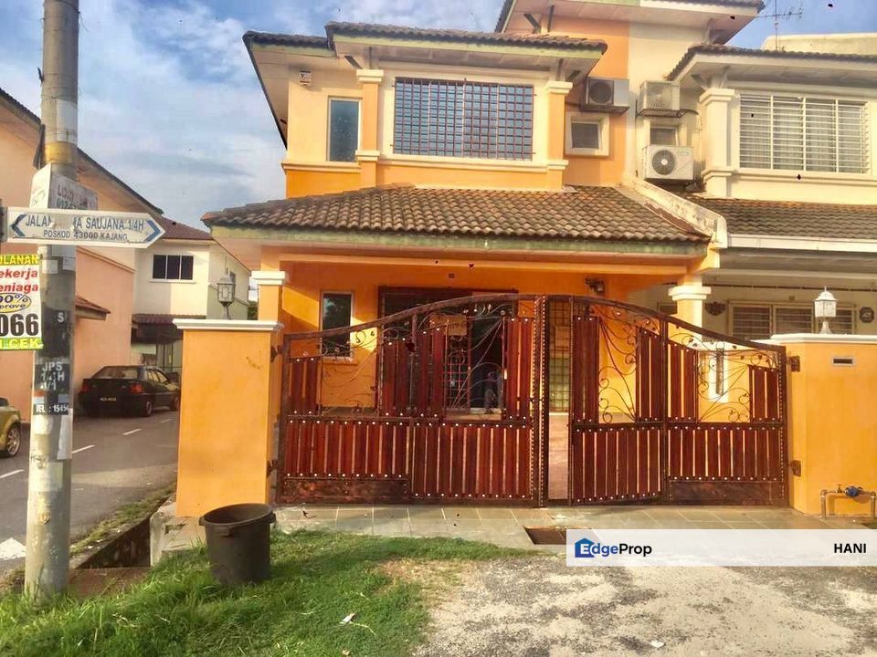 End Lot Double Storey Terrace House Taman Prima Saujana, Selangor, Kajang