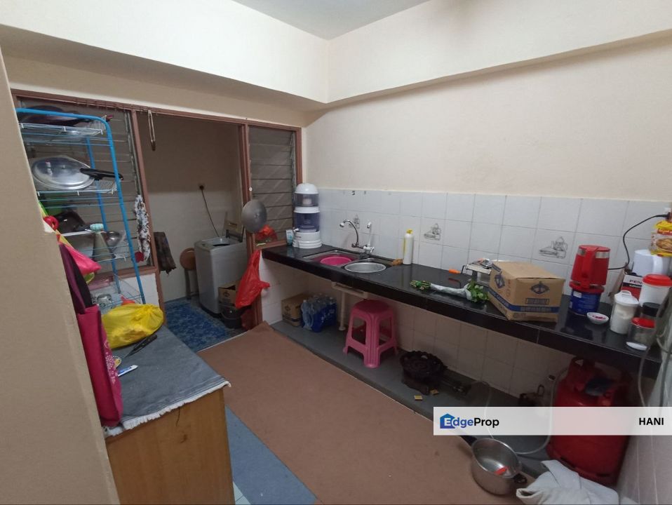 Below Market Value Ampang Damai Condo, Ampang, Selangor, Ampang