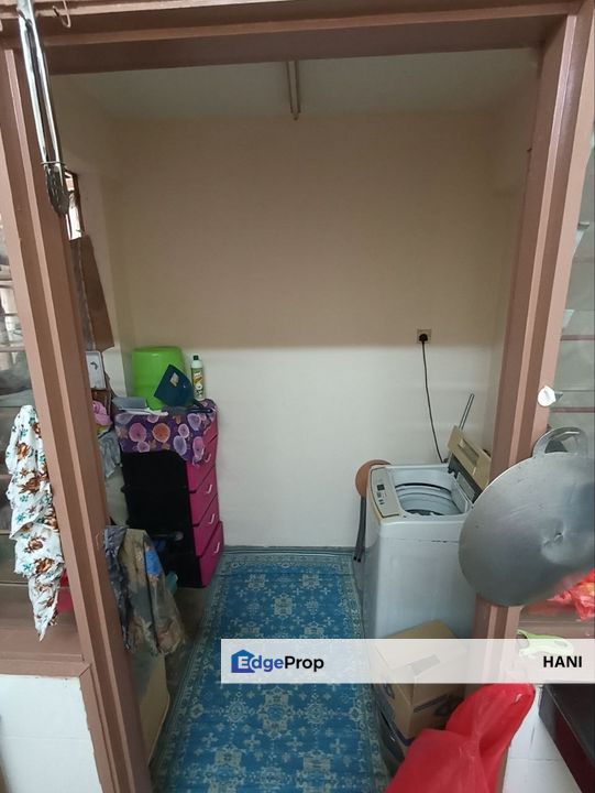 Below Market Value Ampang Damai Condo, Ampang, Selangor, Ampang