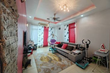 Villa Park Condominium