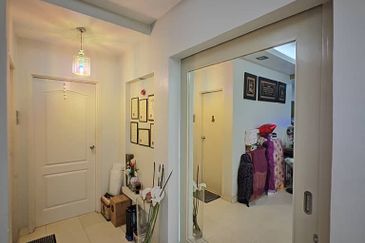 Villa Park Condominium