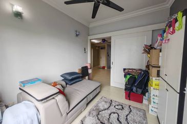 Villa Park Condominium