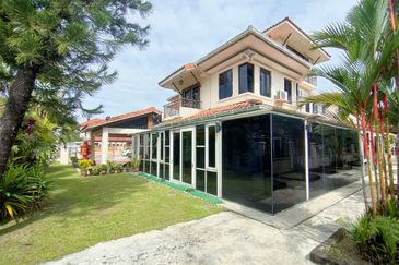 Bandar Tun Hussein Onn