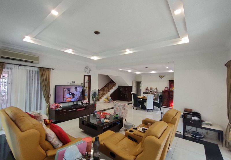 Bandar Tun Hussein Onn