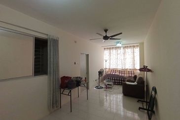 Residensi Bistaria, Ukay Bistari