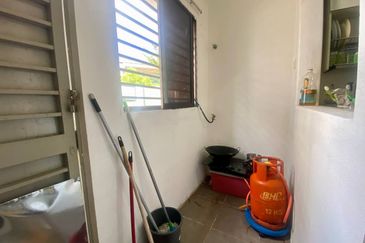 Corner Lot Double Storey Terrace House Bandar Sungai Long