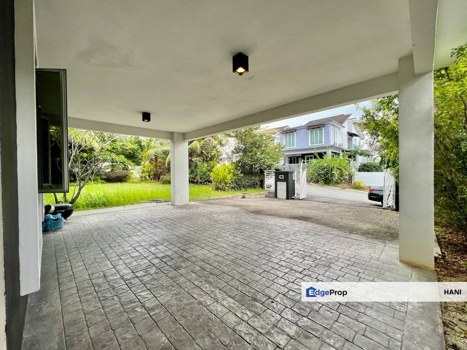 Double Storey Semi D House Saujana Villa Kajang, Selangor, Kajang