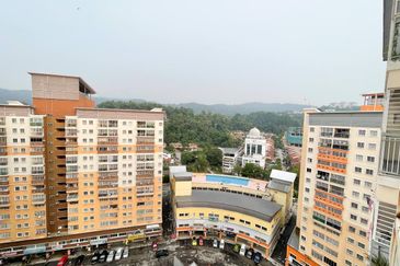 Residensi Bistaria, Ukay Bistari