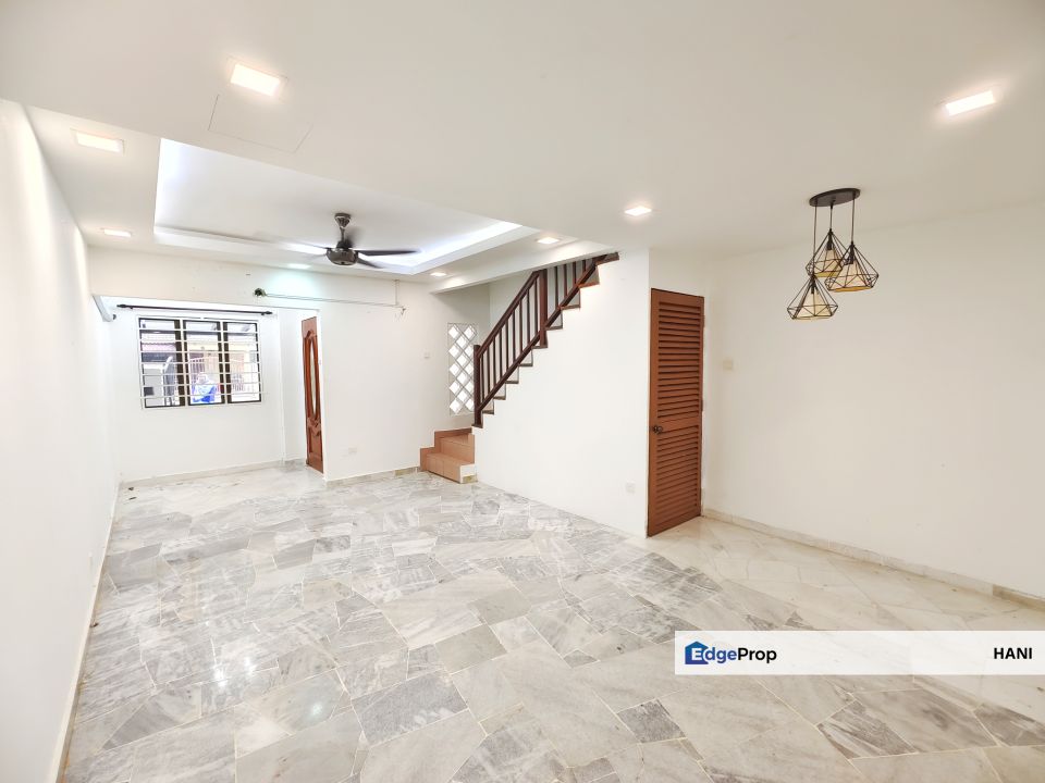 Double Storey Terrace House Taman Samudera Gombak, Selangor, Batu Caves 