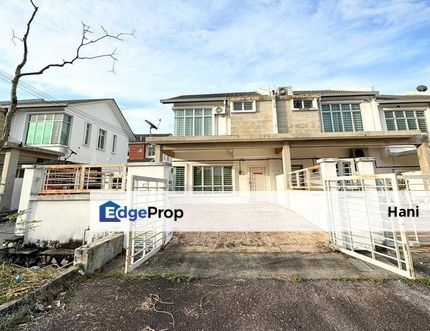 End Lot Double Storey Terrace House Oakberry Pelangi Semenyih 2, Selangor, Semenyih