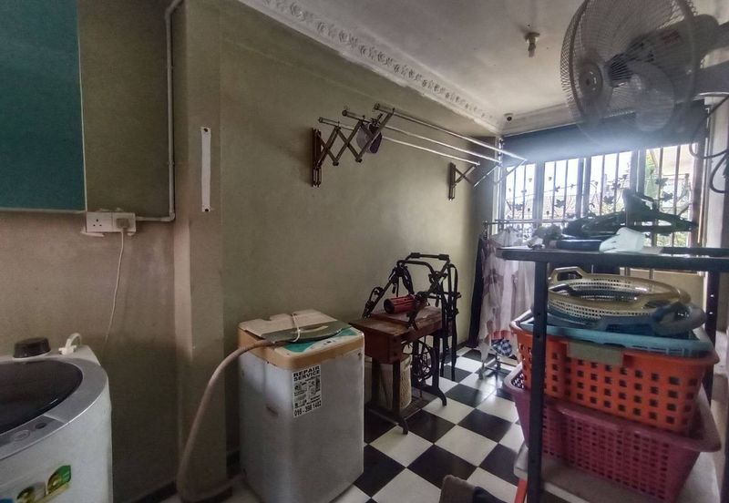 End Lot Double Storey Terrace House Saujana Damansara, Damansara Damai