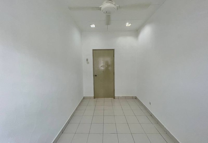 Apartment Teratai, Taman Sutera