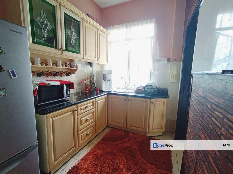 Renovated Sri Selayang Apartment, Level 10 | 900 sqft | RM290K Only!, Selangor, Selayang