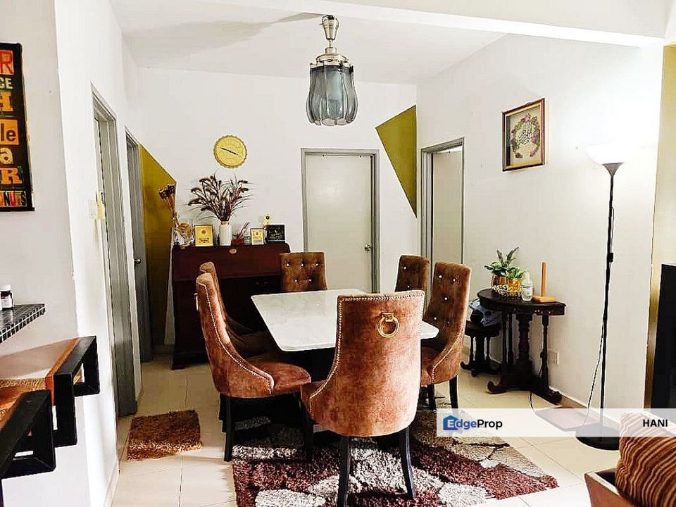 Semarak Condominium Taman Raintree Batu Caves Selangor, Selangor, Batu Caves 