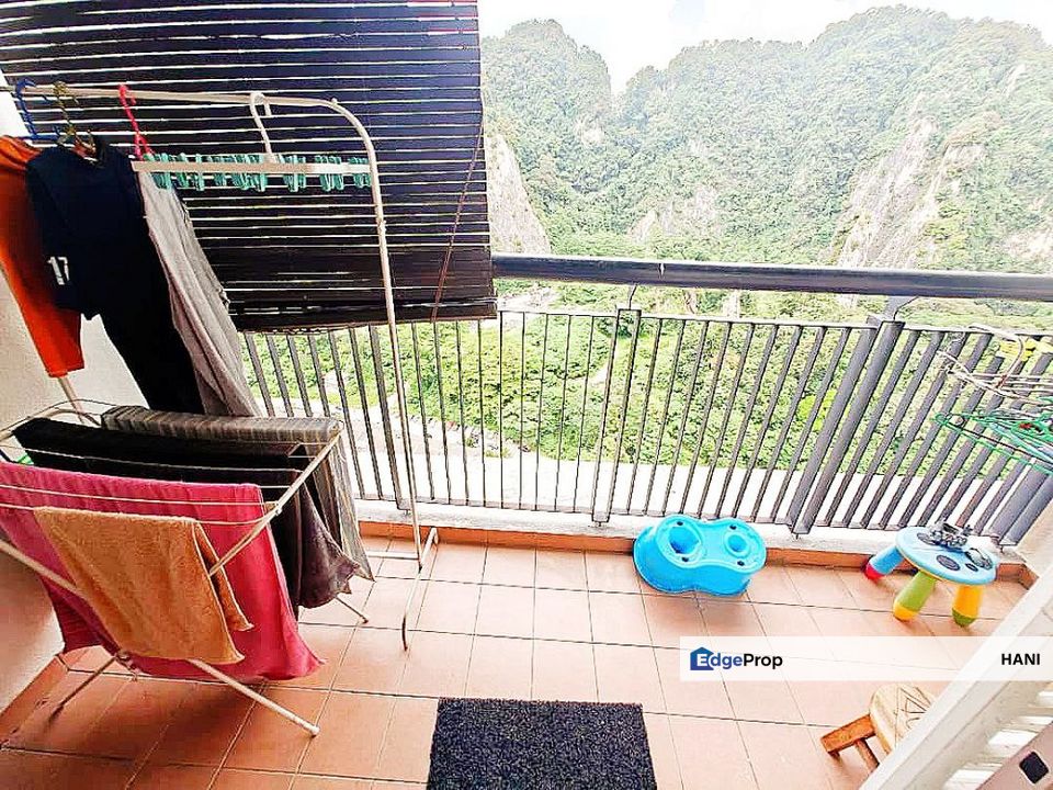 Semarak Condominium Taman Raintree Batu Caves Selangor, Selangor, Batu Caves 