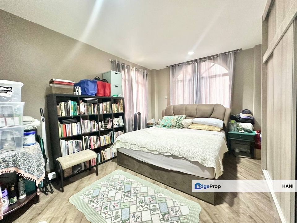 Renovated 4R Unit Catalina Villa Jalan Ampang – Freehold | 1,496 sqft | RM800K, Kuala Lumpur, Ampang