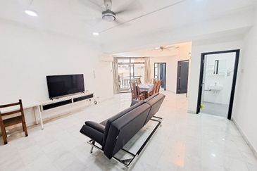 Villa Puteri Condominium