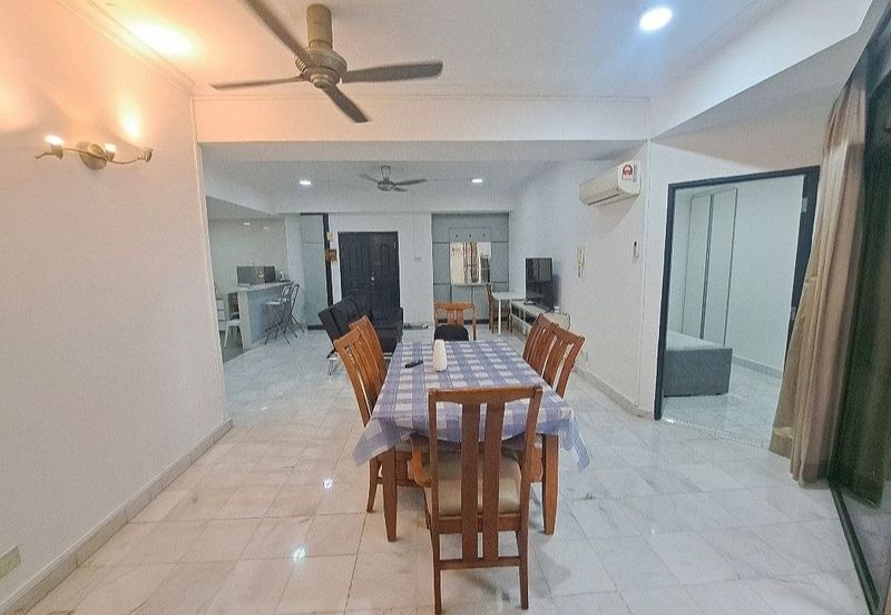 Villa Puteri Condominium