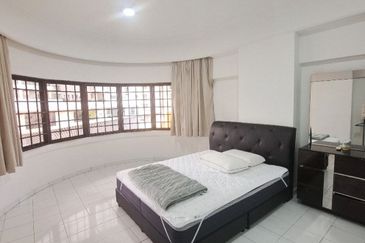 Villa Puteri Condominium