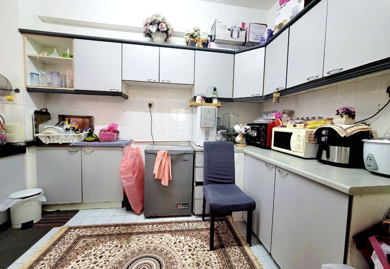 Emerald Hill, Taman Bukit Indah