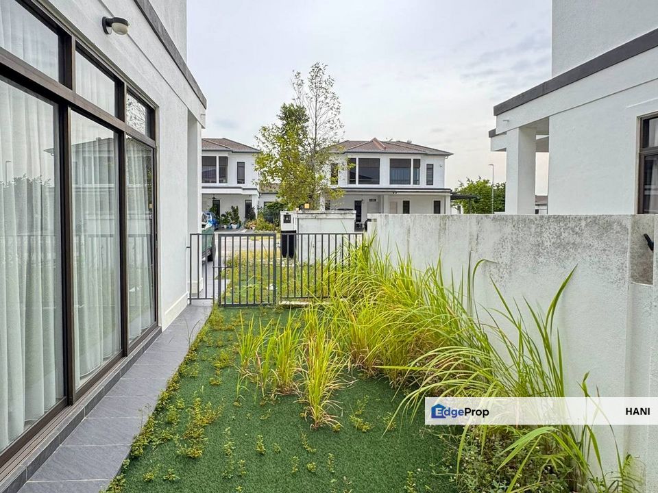 Modern 2-Storey Terrace @ Avenham Garden, Puncak Alam – Gated & Guarded, Selangor, Bandar Puncak Alam
