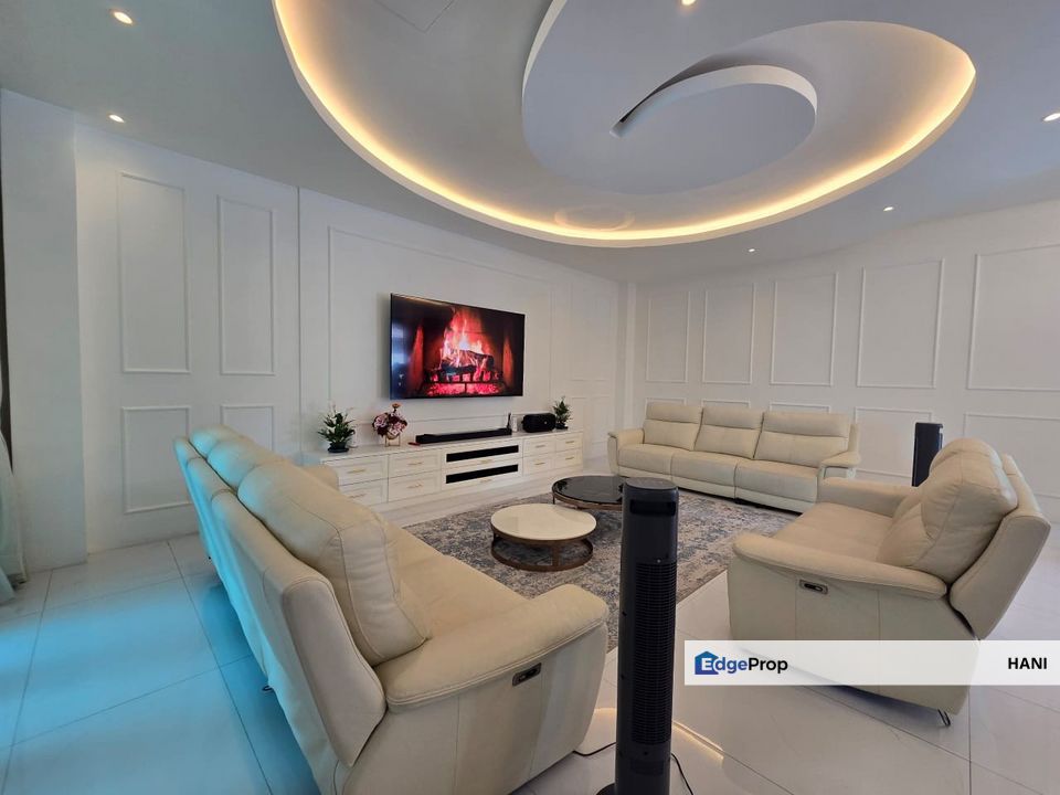 Modern 3 Storey Bungalow @ Country Heights Kajang – Fully Furnished | 7,531 sqft Built-Up, Selangor, Country Heights