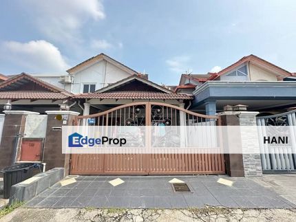 Double Storey Terrace House Seksyen 7 Bandar Baru Bangi – Renovated & Extended, 4R4B, Selangor, Bangi