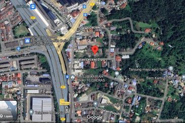 1.6 Ekar Tanah Komersial Freehold di Batu 9¼ Cheras — Hanya 400m ke MRT Sri Raya