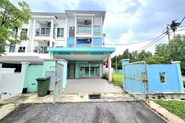 Kampung Sungai Ramal Dalam