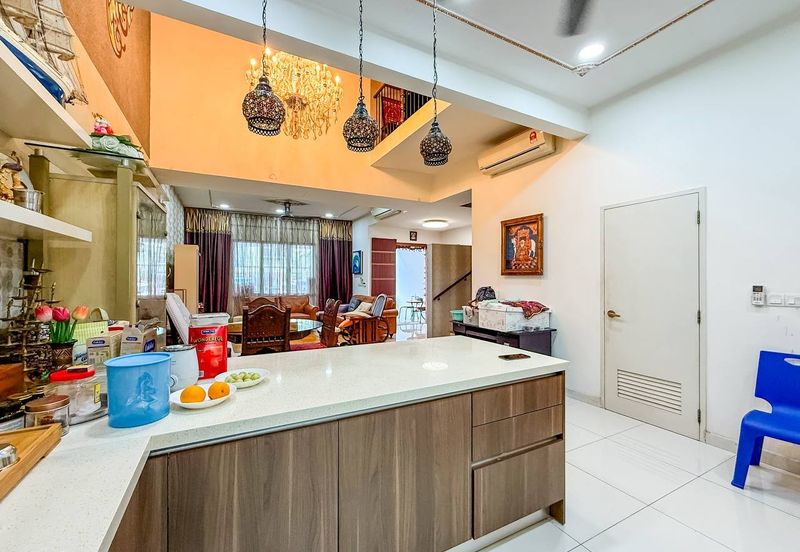 Parkfield Residences, Tropicana Heights