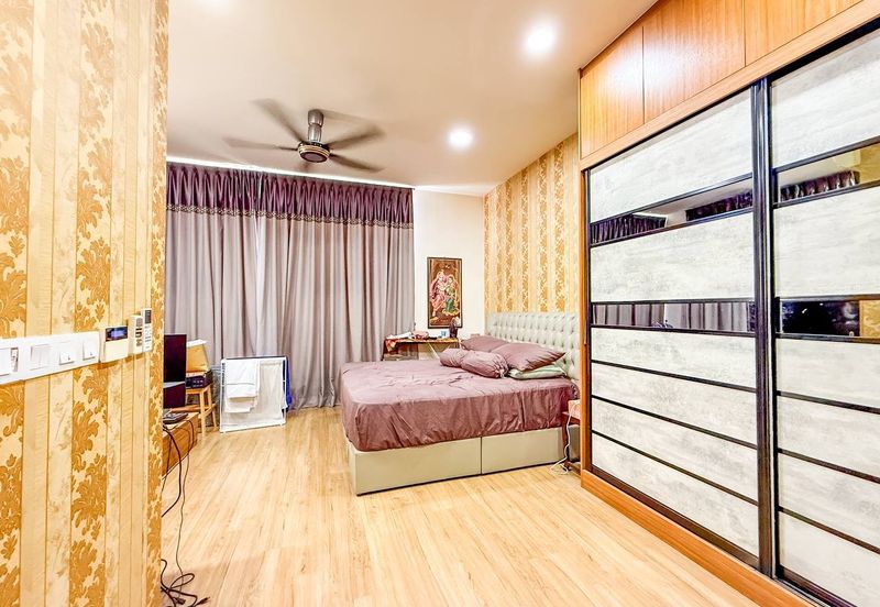 Parkfield Residences, Tropicana Heights