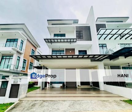 3-Storey Semi-D Verge 32 Taman Melawati – Renovated Unit with Bukit Tabur View, Selangor, Ampang