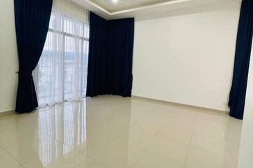 Verge 32 @ Puncak Melawati