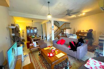 Taman Lembah Keramat AU5