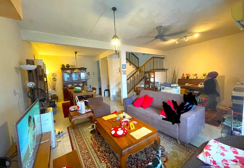 Taman Lembah Keramat AU5