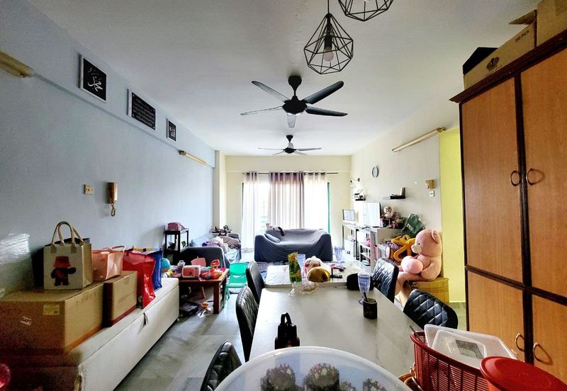 Emerald Hill, Taman Bukit Indah