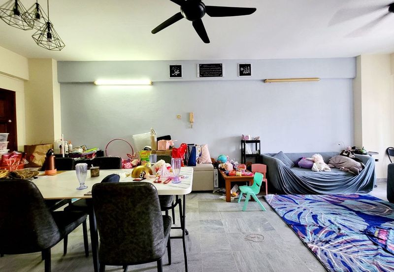 Emerald Hill, Taman Bukit Indah