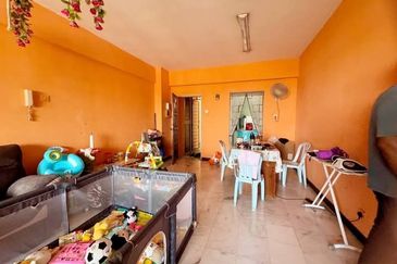 Emerald Hill, Taman Bukit Indah