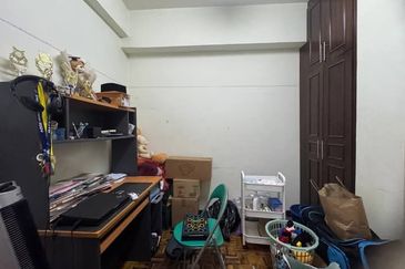 Emerald Hill, Taman Bukit Indah