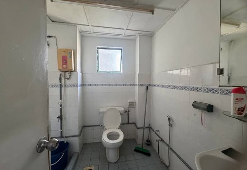 Emerald Hill, Taman Bukit Indah