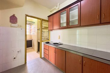 Pangsapuri Saujana, Gombak